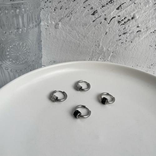 Titanium Čelik Huggie Hoop Drop naušnica, bez spolne razlike & različitih stilova za izbor & s Rhinestone, 12mm, Prodano By par