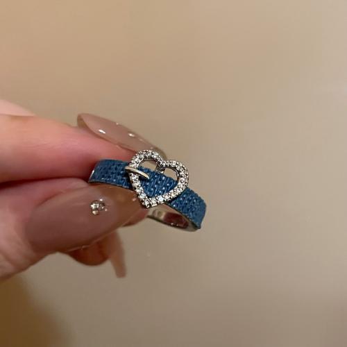Латунь Манжеты палец кольцо, Сердце, Платиновое покрытие платиновым цвет, инкрустированное микро кубического циркония & Женский, размер:6-8, продается PC
