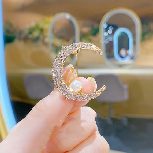 Zinc Alloy Brooches with ABS Plastic Pearl Moon plated fashion jewelry & with rhinestone golden nickel lead & cadmium free Sold By PC