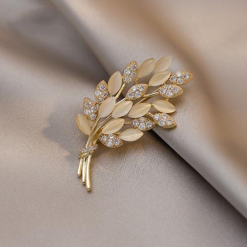 Zinc Alloy Brooches Wheat plated fashion jewelry & with rhinestone golden nickel lead & cadmium free Sold By PC
