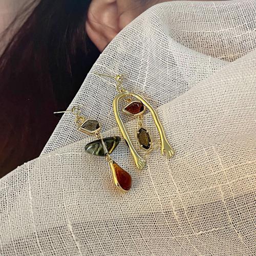 Zinklegierung asymmetrische Ohrringe, Geometrisches Muster, goldfarben plattiert, Micro pave Zirkonia & für Frau, 20x50mm, verkauft von Paar