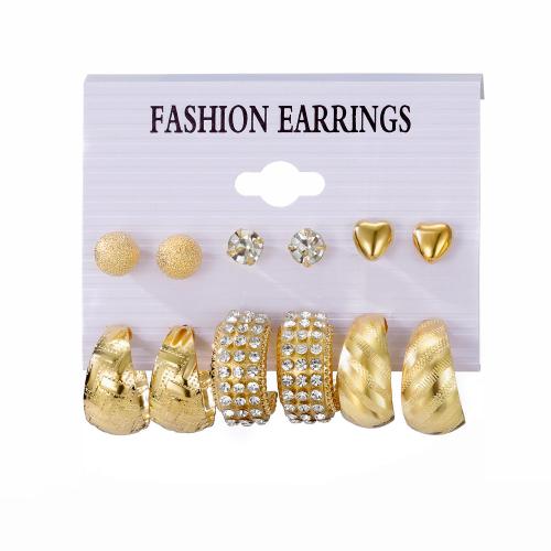 alliage de zinc Boucles d'oreilles, Placage de couleur d'or, pour femme & avec strass, Vendu par fixé