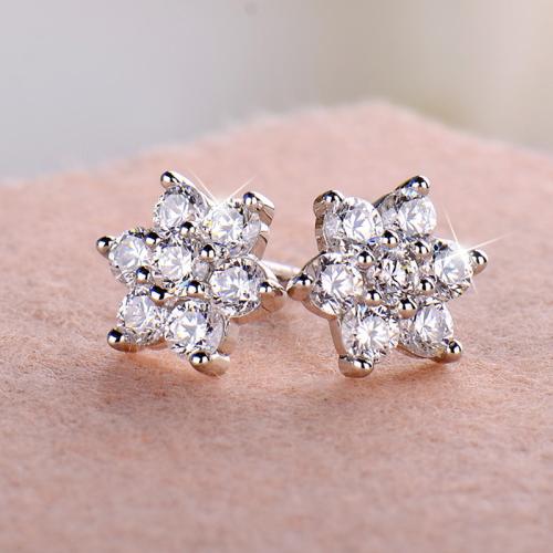 Cubic Zirconia Micro Pave Sterling Silver Earring, 925 Sterling Silver, Snowflake, fashion jewelry & micro pave cubic zirconia & for woman, nickel, lead & cadmium free, 7x7mm, Sold By Pair