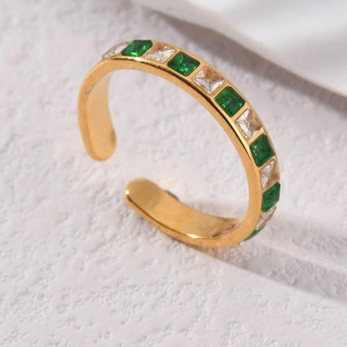 Titanium Steel Finger Ring Round gold color plated for woman & with rhinestone Sold By PC