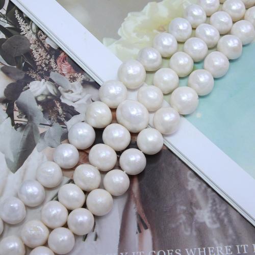 Natural Freshwater Pearl Loose Beads, Slightly Round, fashion jewelry & DIY, white, Length about 10-11mm, Sold Per Approx 38 cm Strand