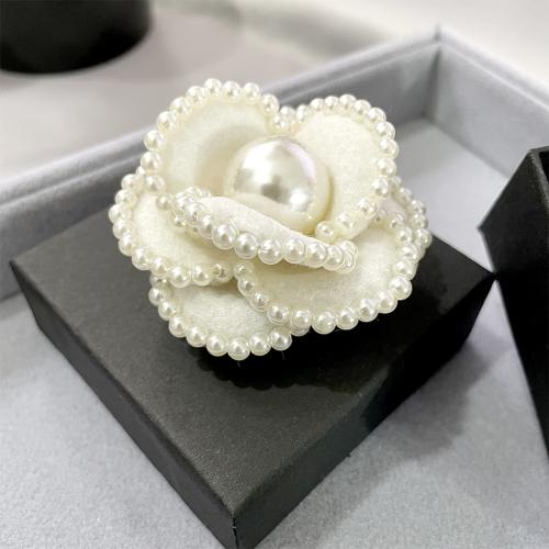 Fashion Brooch Jewelry, Cloth, with Plastic Pearl & Tibetan Style, handmade, vintage & for woman, more colors for choice, 55mm, Sold By PC