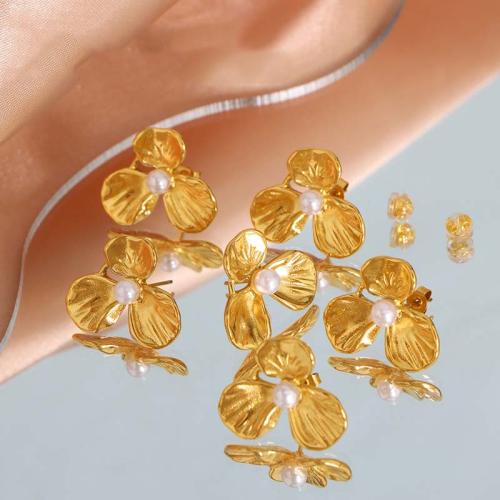 Boucle d'oreille Acier Titane, avec perle de plastique, fleur, Placage, bijoux de mode, doré, 24x23mm, Vendu par paire