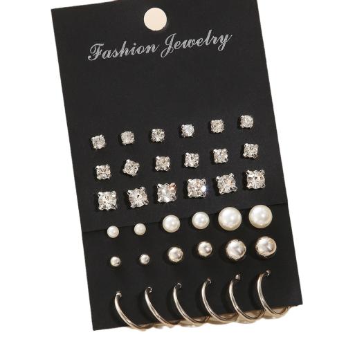 Zinc Alloy Stud Earring with Plastic Pearl 18 pieces & fashion jewelry & micro pave cubic zirconia & for woman Sold By Set