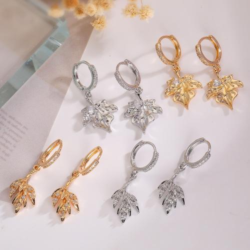 Cubic Zirconia Micro Pave Brass Earring Leaf plated fashion jewelry & micro pave cubic zirconia nickel lead & cadmium free Sold By Pair