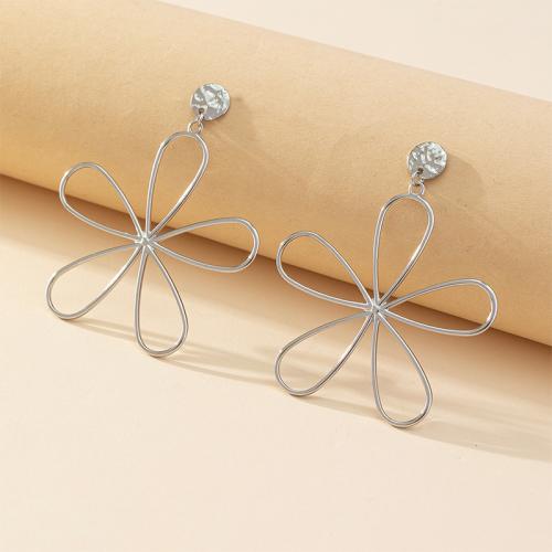 Stainless Steel Stud Earrings 304 Stainless Steel Flower fashion jewelry & for woman & hollow Sold By Pair