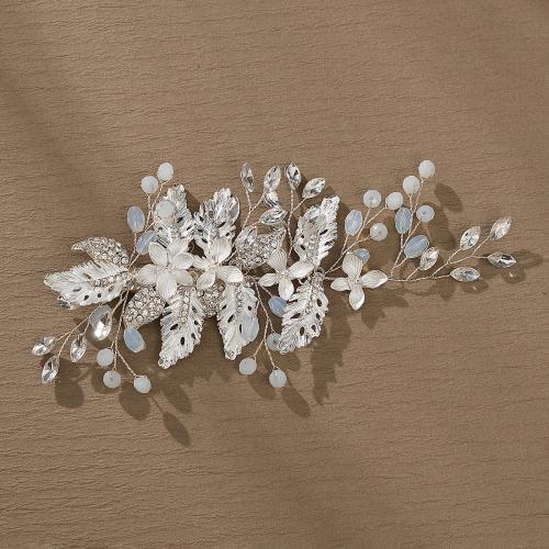 Alligator Hair Clip Zinc Alloy with Crystal fashion jewelry & for woman & with rhinestone silver color Sold By PC