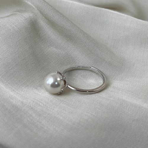 Brass prst prsten, Mosaz, s Plastové Pearl, módní šperky & pro ženy, více barev na výběr, Velikost:7, Prodáno By PC