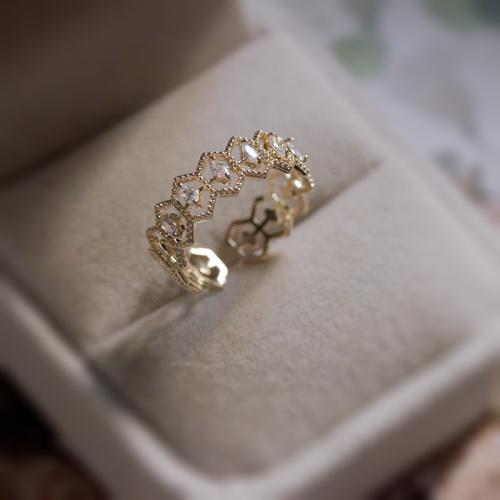 Cubique anneau en laiton Circonia Micro Pave, bijoux de mode & pavé de micro zircon & pour femme & creux, Taille:7, Vendu par PC