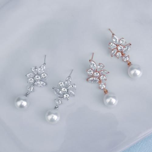 Zinc Alloy Drop Earrings with Cubic Zirconia & Plastic Pearl & for woman & with rhinestone Sold By Pair