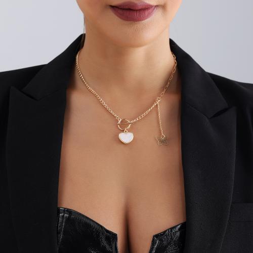 Zinc Alloy Jewelry Necklace with Pearl Oyster Heart gold color plated for woman nickel lead & cadmium free Sold By PC