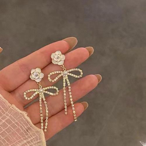 Pendientes de Perno de Aleación de Zinc, con Perlas plásticas, Lazo, Joyería & para mujer & con diamantes de imitación, 60mm, Vendido por Par