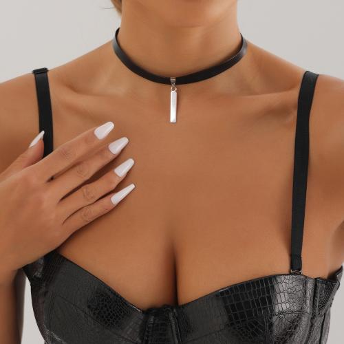Zinklegierung Schmuck Halskette, mit PU Leder, Rechteck, silberfarben plattiert, für Frau, keine, frei von Nickel, Blei & Kadmium, verkauft von PC