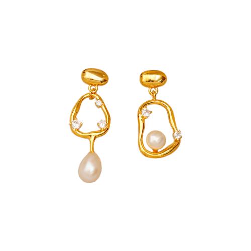 Cubic Zirconia Micro Pave Brass Earring with Freshwater Pearl 18K gold plated fashion jewelry & micro pave cubic zirconia & for woman & hollow golden  Sold By Pair