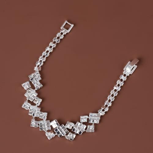 Pulseras de latón, metal, Joyería & para mujer & con diamantes de imitación, plateado, longitud aproximado 18 cm, Vendido por UD