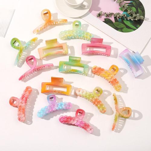 Hair Claw Clips Plastic handmade & for woman Sold By PC