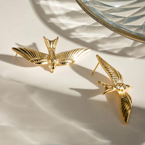 Stainless Steel Stud Earrings 304 Stainless Steel Bird plated fashion jewelry golden Sold By Pair
