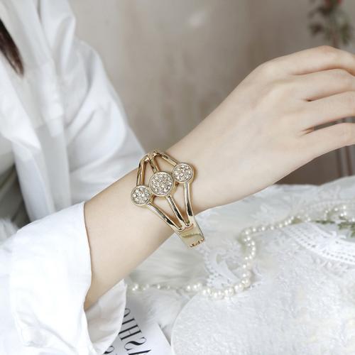 Bijoux de bracelet en alliage de zinc, Placage, pavé de micro zircon & pour femme, doré, Vendu par PC
