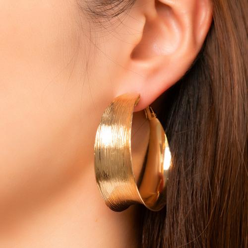 Boucles d'oreilles en alliage de zinc, Placage, pour femme, plus de couleurs à choisir, protéger l'environnement, sans nickel, plomb et cadmium, 48x15mm, Vendu par paire