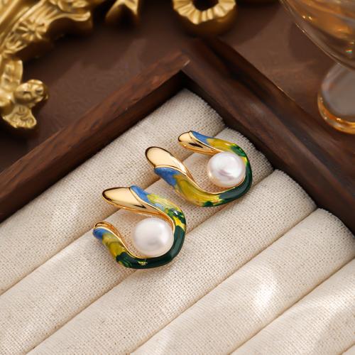 Messing oorbelknoppen, met Zoetwater Parel, gold plated, voor vrouw, gemengde kleuren, nikkel, lood en cadmium vrij, 19x24mm, Verkocht door pair