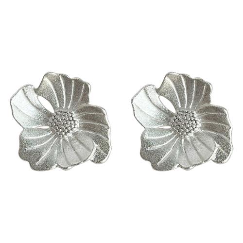 Brass Stud Earring, Flower, fashion jewelry & for woman, silver color, 16x17mm, Sold By Pair