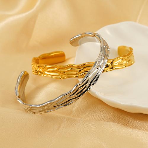 Stainless Steel Bangle 304 Stainless Steel Vacuum Ion Plating fashion jewelry & for woman Inner Approx 63mm Sold By PC