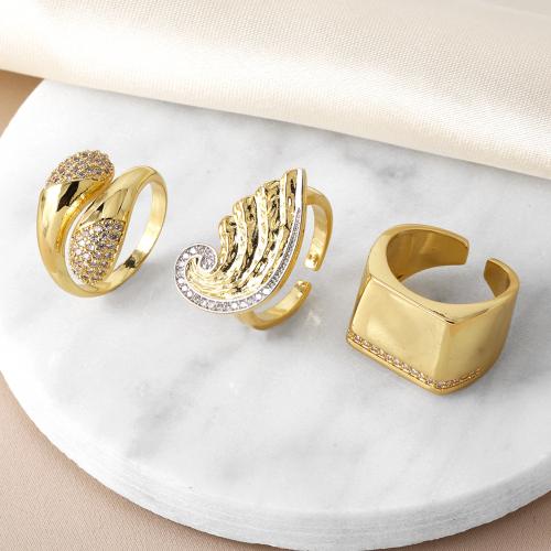 Cubique anneau en laiton Circonia Micro Pave, Placage de couleur d'or, bijoux de mode & modèles différents pour le choix & pavé de micro zircon, doré, protéger l'environnement, sans nickel, plomb et cadmium, Vendu par PC