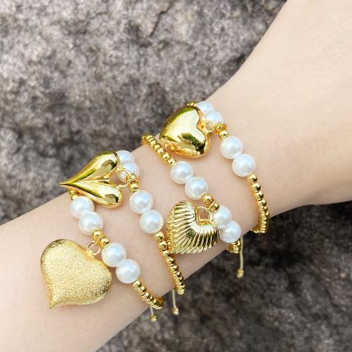 Messing-Armbänder, Messing, mit Kunststoff Perlen, plattiert, Modeschmuck & verschiedene Muster für Wahl, goldfarben, frei von Nickel, Blei & Kadmium, verkauft von PC