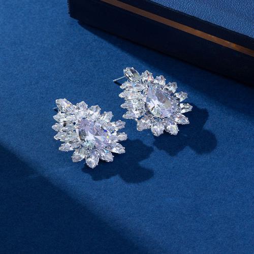 Cubic Zircon (CZ) Stud Earring, Cubic Zirconia, fashion jewelry & different styles for choice & for woman, Sold By Pair