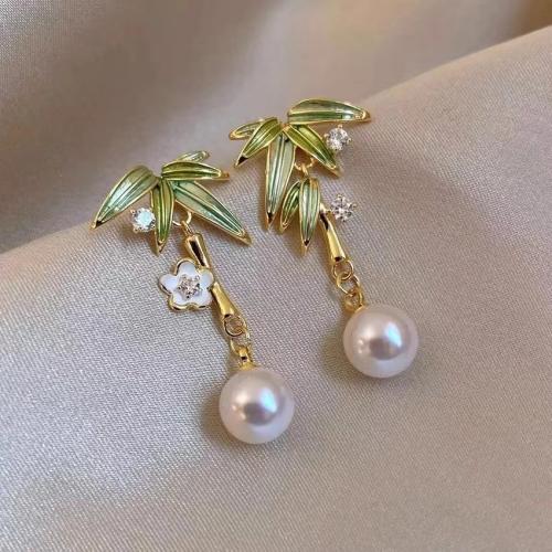 Tibetan Style Stud Earring, with Plastic Pearl, fashion jewelry & for woman & with rhinestone, golden, 35mm, Sold By Pair