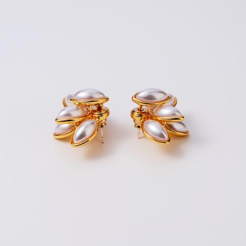 Brass Stud Earring with Plastic Pearl gold color plated fashion jewelry golden nickel lead & cadmium free Sold By Pair