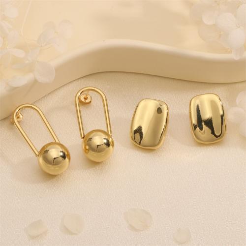 Messing oorbelknoppen, gold plated, verschillende stijlen voor de keuze & voor vrouw, meer kleuren voor de keuze, nikkel, lood en cadmium vrij, Verkocht door pair