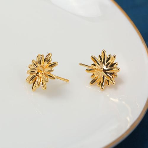 Brass Earring Stud Component Daisy real gold plated DIY golden Sold By Pair
