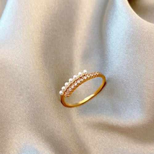 Brass Finger Ring, with Plastic Pearl, fashion jewelry & different styles for choice & for woman & with rhinestone, gold, wide:4mm, Sold By PC