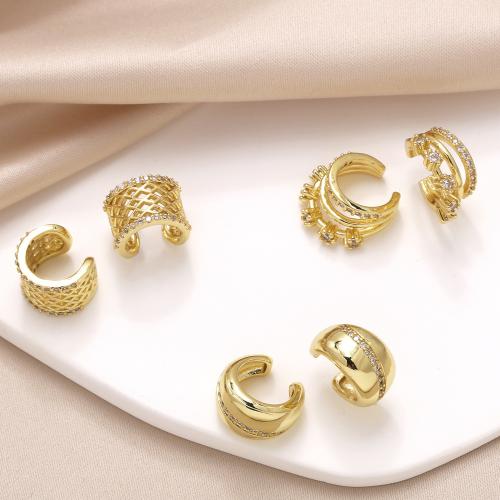 Messing oorbellen met micro-paved kubieke zirconia's, gold plated, mode sieraden & verschillende ontwerpen voor de keuze & micro pave zirconia, gouden, nikkel, lood en cadmium vrij, Verkocht door pair