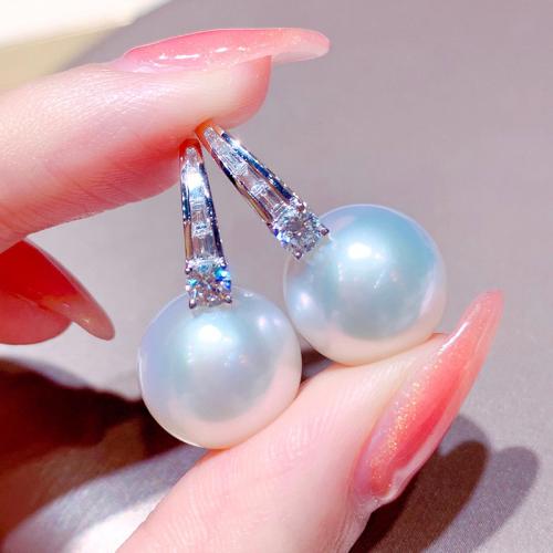 Boucles d'oreilles en laiton zircon cubique pavent, avec perle de plastique, bijoux de mode & pavé de micro zircon & pour femme, 27mm, Vendu par paire