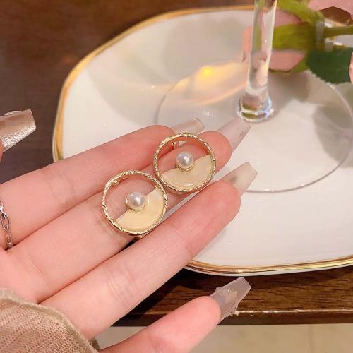 Zinc Alloy Stud Earring with Resin plated fashion jewelry golden nickel lead & cadmium free Sold By Pair