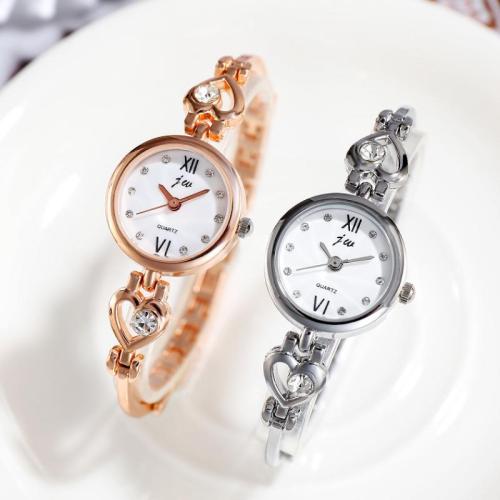 Women Wrist Watch, Tibetan Style, with Glass, fashion jewelry & Chinese movement & for woman & waterproof, more colors for choice, Dial straight size: diameter about 2cm, thickness: about 0.6cm; Strap width: about 0.6-1cm., Length:Approx 18 cm, Sold By PC