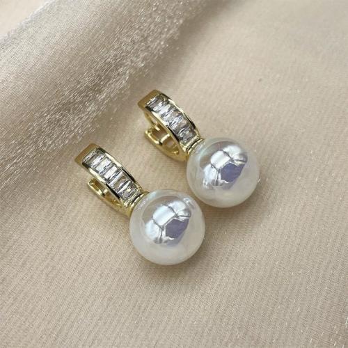 Boucles d'oreilles en laiton zircon cubique pavent, avec perle de plastique, bijoux de mode & pavé de micro zircon & pour femme, plus de couleurs à choisir, 29mm, Vendu par paire
