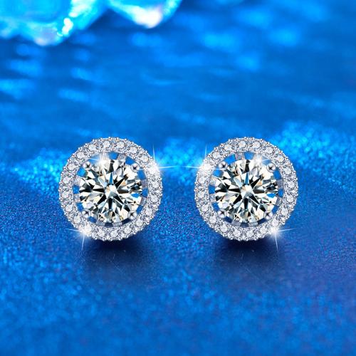 925 Sterling Silver Stud Earring, with Moissanite, Round, platinum plated, fashion jewelry & for woman, 8mm, Sold By Pair