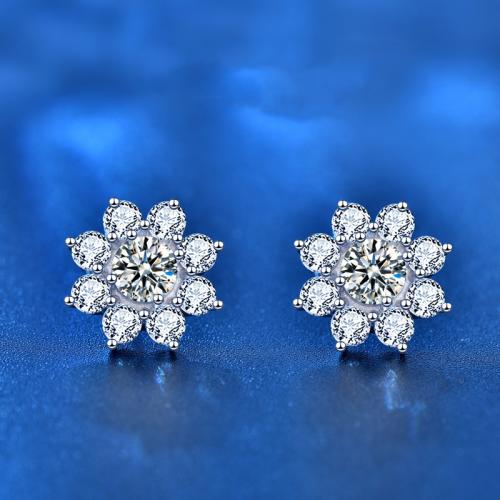 925 Sterling Silver Stud Earring with Moissanite Flower platinum plated fashion jewelry & for woman 12mm Sold By Pair