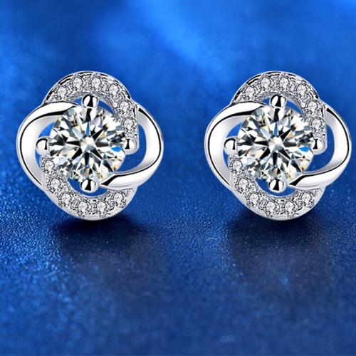 925 Sterling Silver Stud Earring, with Moissanite, Four Leaf Clover, platinum plated, fashion jewelry & for woman, more colors for choice, 9mm, Sold By Pair