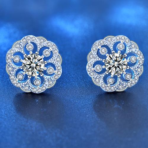 925 Sterling Silver Stud Earring, with Moissanite, Flower, platinum plated, fashion jewelry & for woman, 13mm, Sold By Pair