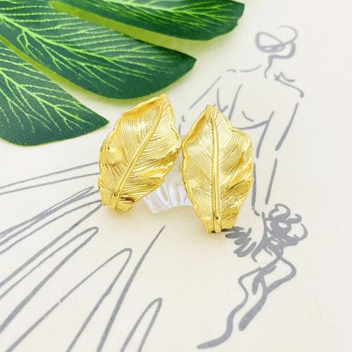 Brass Stud Earring, Leaf, 18K gold plated, fashion jewelry & for woman, golden, 25mm, Sold By Pair