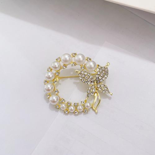 Zinc Alloy Brooches with Plastic Pearl plated & with rhinestone Sold By PC