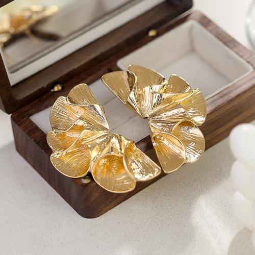 Zinc Alloy Stud Earring gold color plated fashion jewelry golden nickel lead & cadmium free Sold By Pair